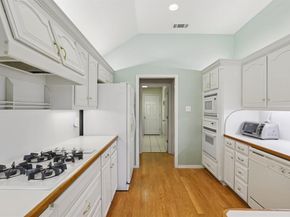 530  Queens Way , Grand Prairie Texas 75052