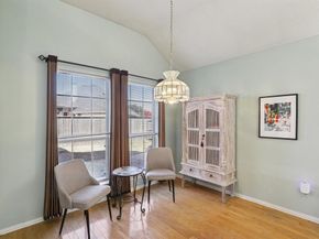 530  Queens Way , Grand Prairie Texas 75052