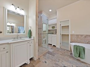 919  Riviera Drive , Mansfield Texas 76063