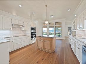 919  Riviera Drive , Mansfield Texas 76063