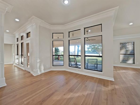 919  Riviera Drive , Mansfield Texas 76063