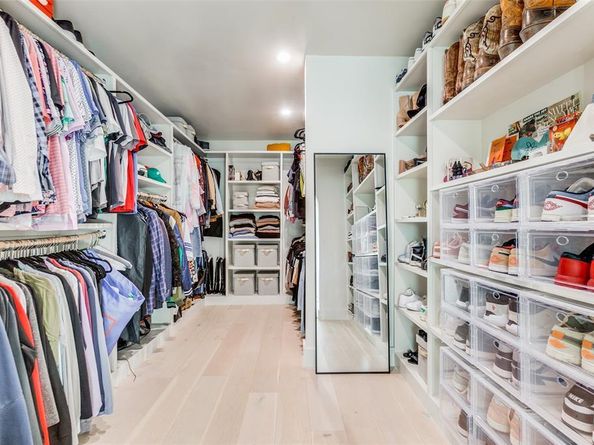 15710  Nedra Way , Dallas Texas 75248