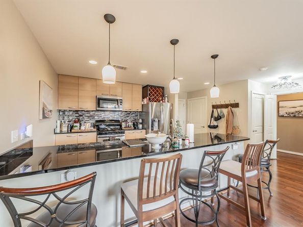 1200  Main Street  306, Dallas Texas 75202