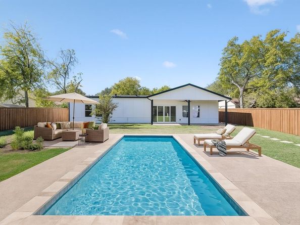 2516  Sunridge Road , Carrollton Texas 75006