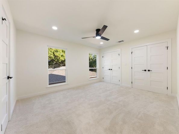 6415  Axton Lane , Dallas Texas 75214