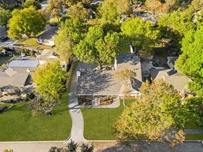 6415  Axton Lane , Dallas Texas 75214