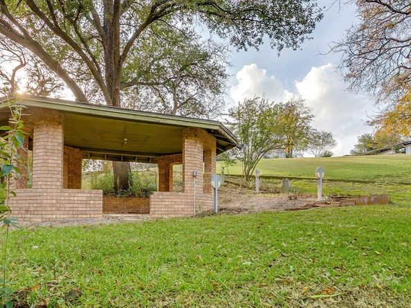 4301  Briarhaven Road , Fort Worth Texas 76109