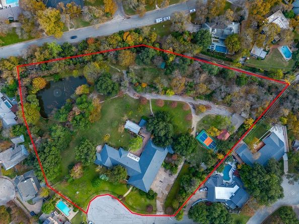 4301  Briarhaven Road , Fort Worth Texas 76109