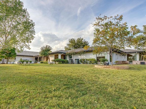 4301  Briarhaven Road , Fort Worth Texas 76109