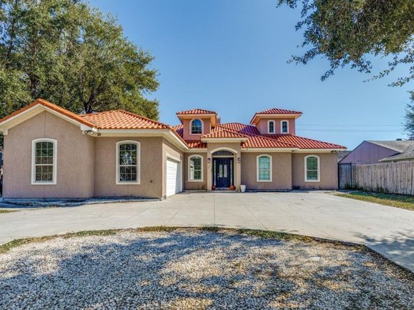 7419  Barberton Drive , Houston Texas 77036