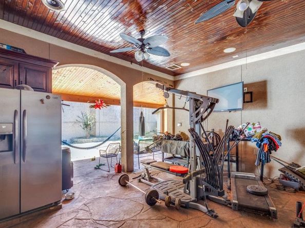 7419  Barberton Drive , Houston Texas 77036