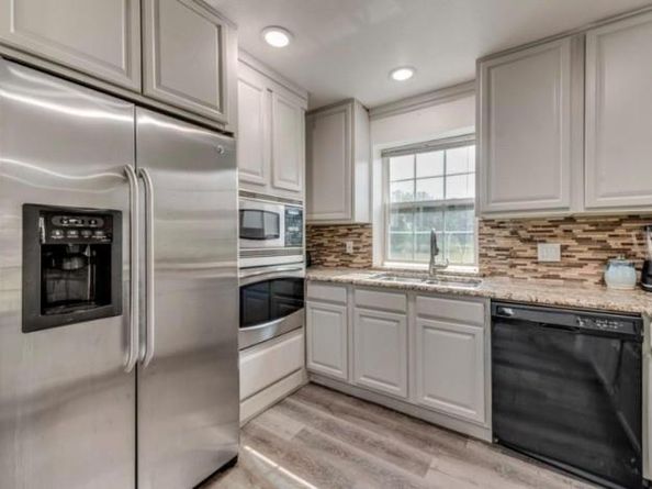 51  Stage Coach Road , Fort Worth Texas 76244