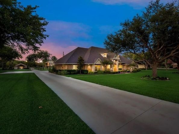 51  Stage Coach Road , Fort Worth Texas 76244