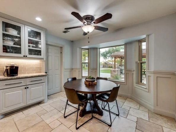 51  Stage Coach Road , Fort Worth Texas 76244