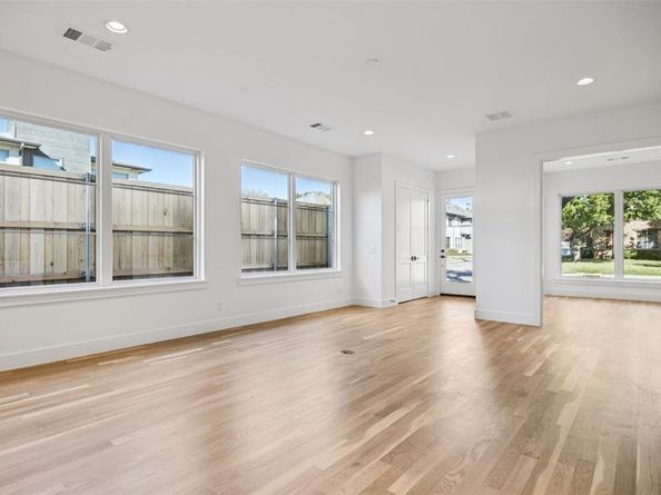 5600  Ellsworth Avenue , Dallas Texas 75206