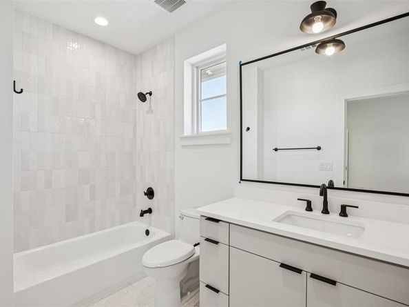 5600  Ellsworth Avenue , Dallas Texas 75206