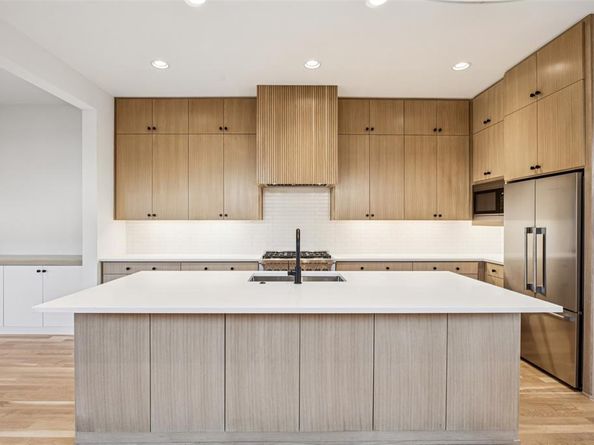 5600  Ellsworth Avenue , Dallas Texas 75206