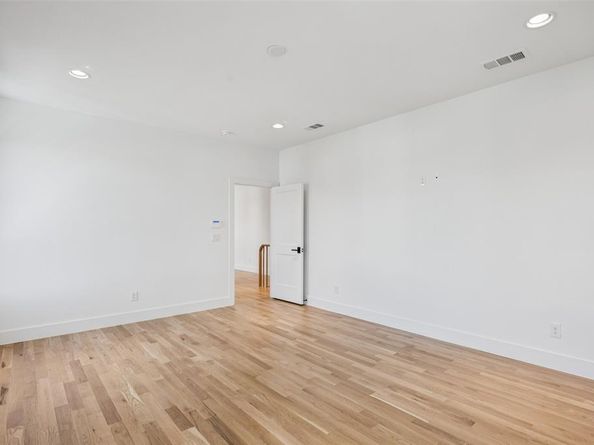 5600  Ellsworth Avenue , Dallas Texas 75206