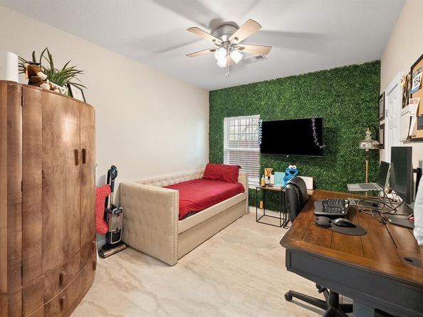 3330  Rutledge Street , Dallas Texas 75215