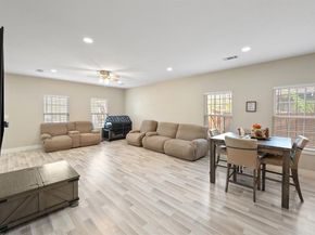 3330  Rutledge Street , Dallas Texas 75215