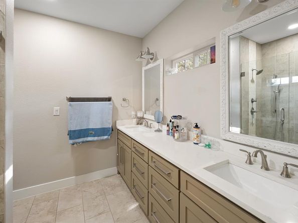 3330  Rutledge Street , Dallas Texas 75215