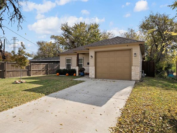 3330  Rutledge Street , Dallas Texas 75215