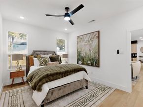 2417  Hooper Street , Dallas Texas 75215