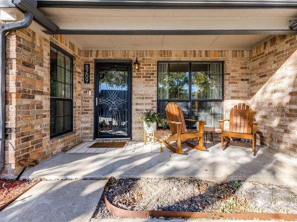 8209  Weatherly Drive , Rowlett Texas 75089