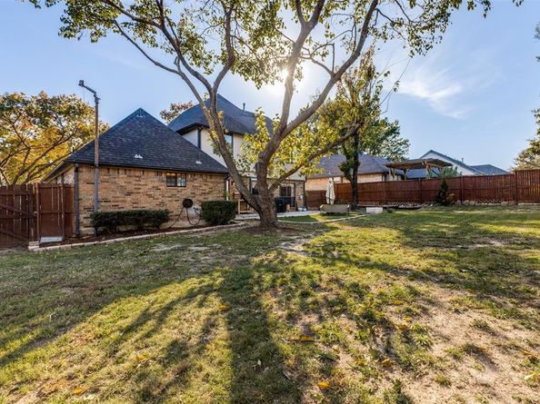 8209  Weatherly Drive , Rowlett Texas 75089