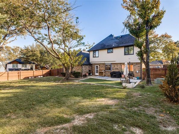 8209  Weatherly Drive , Rowlett Texas 75089