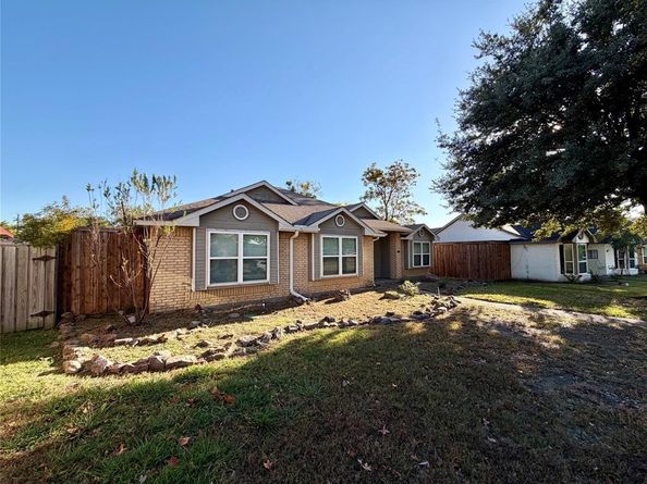 4522  Westlake Drive , Garland Texas 75043