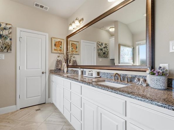 3001  Bella Lago Drive , Fort Worth Texas 76177