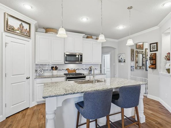 3001  Bella Lago Drive , Fort Worth Texas 76177