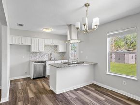 625  Little Lane , Mansfield Texas 76063