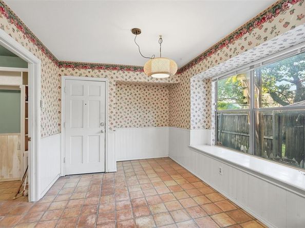 8026  Westover Drive , Dallas Texas 75231