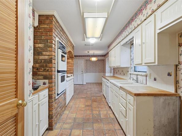 8026  Westover Drive , Dallas Texas 75231