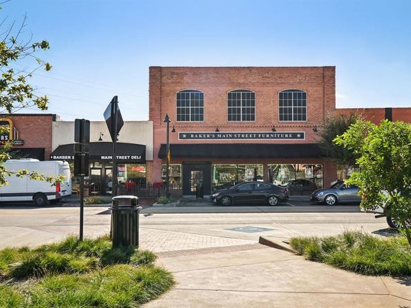 113 W State Street , Garland Texas 75040