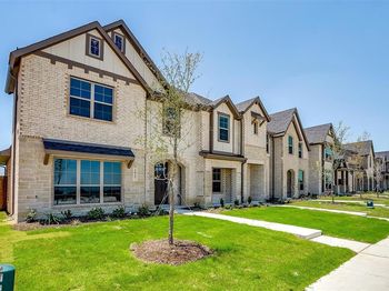 815  HOmeplace Circle 