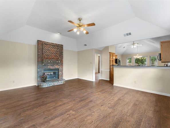 6306  Debbie Circle , Rowlett Texas 75089