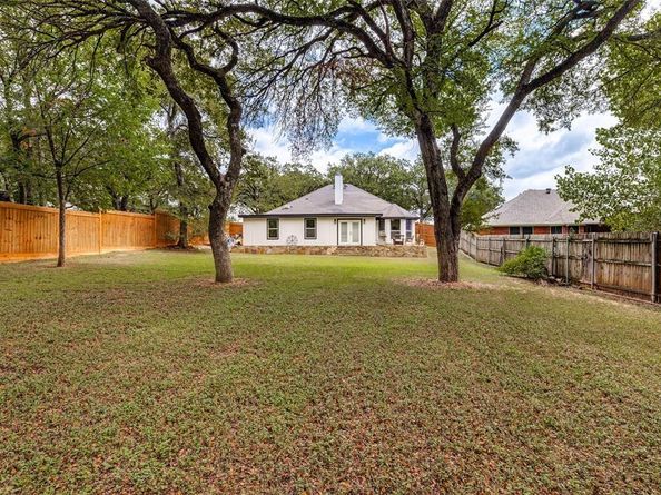 1217  Banks Street , River Oaks Texas 76114