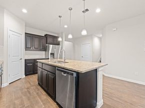 411  Skipper Lane , Azle Texas 76020