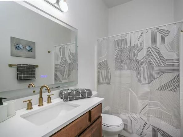 2615  Fox Creek Trail , Arlington Texas 76017