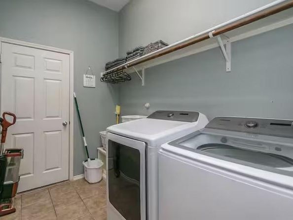 2615  Fox Creek Trail , Arlington Texas 76017