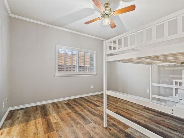 4134  Crossing Lane , Dallas Texas 75220