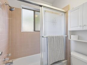 102  Gray Oak Court , Euless Texas 76039