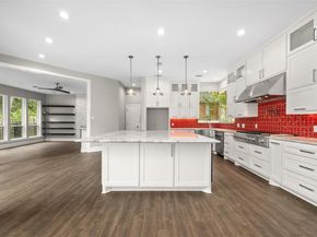 2307  Newforest Court , Arlington Texas 76017