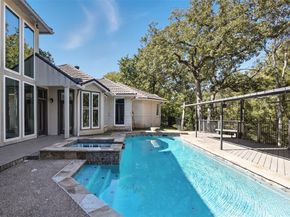 2307  Newforest Court , Arlington Texas 76017