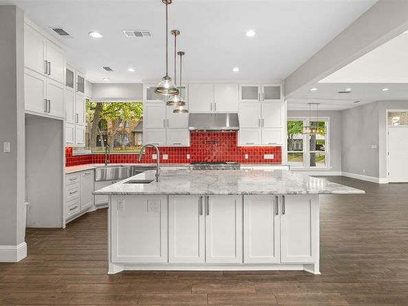 2307  Newforest Court , Arlington Texas 76017