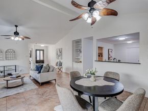 1417  Autumn Chase Square , Bedford Texas 76022
