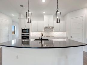 2075  Pine Grove Lane , Arlington Texas 76005